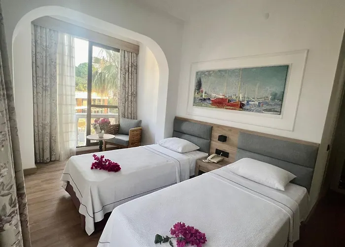 Otel Carikci 2*