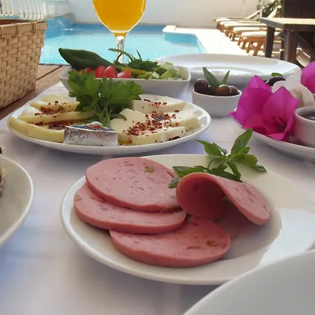 Ξενοδοχείο Carikci