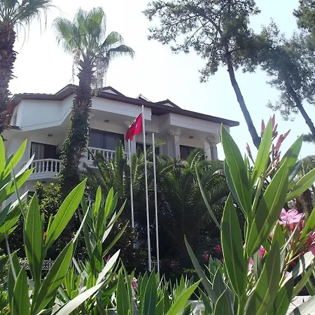 卡瑞克西酒店 酒店 2*