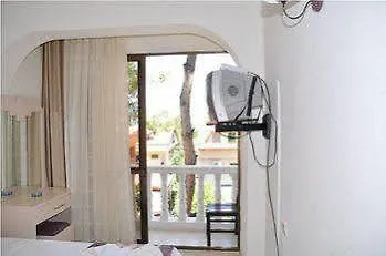 Hotel Carikci 2*